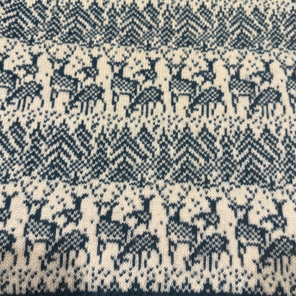 The Shetland Collection Green/White 100% Pure New Wool Reindeer Crewneck, Size M - Picture 4 of 8